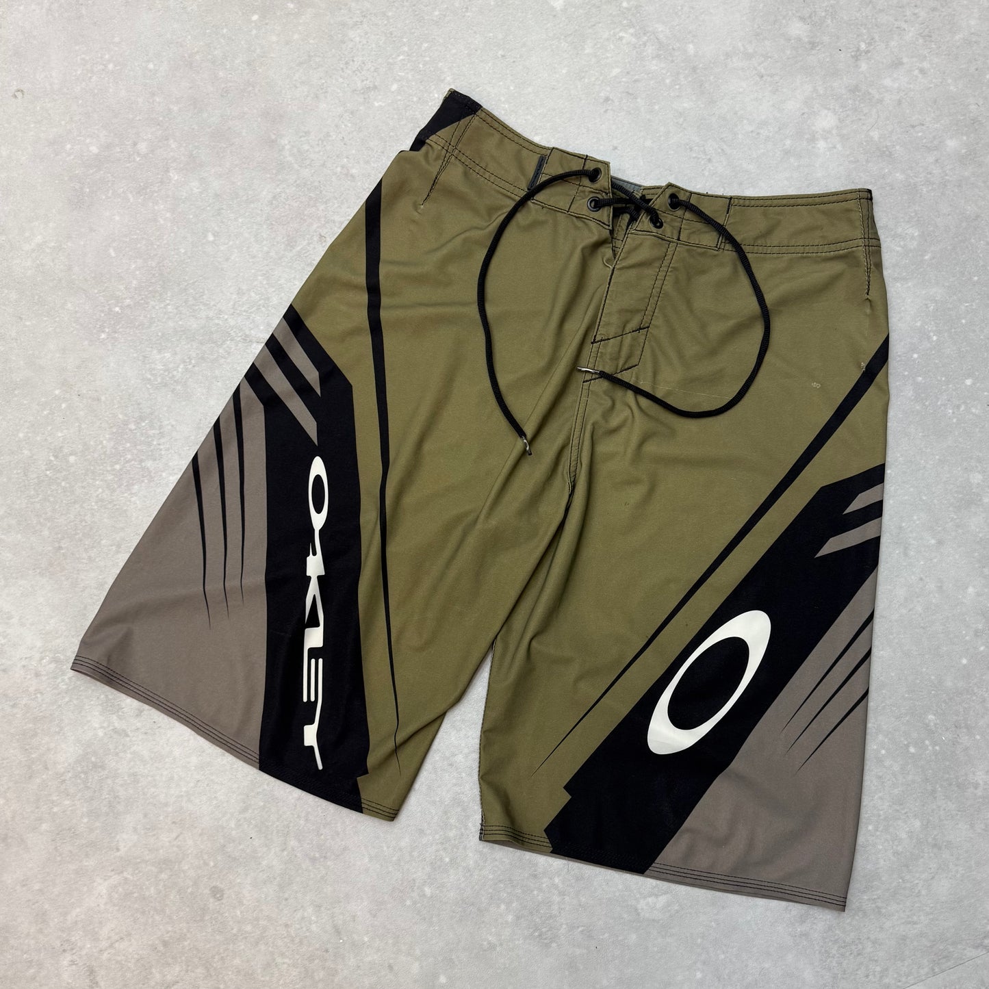 00’s Oakley BoardShorts (33)