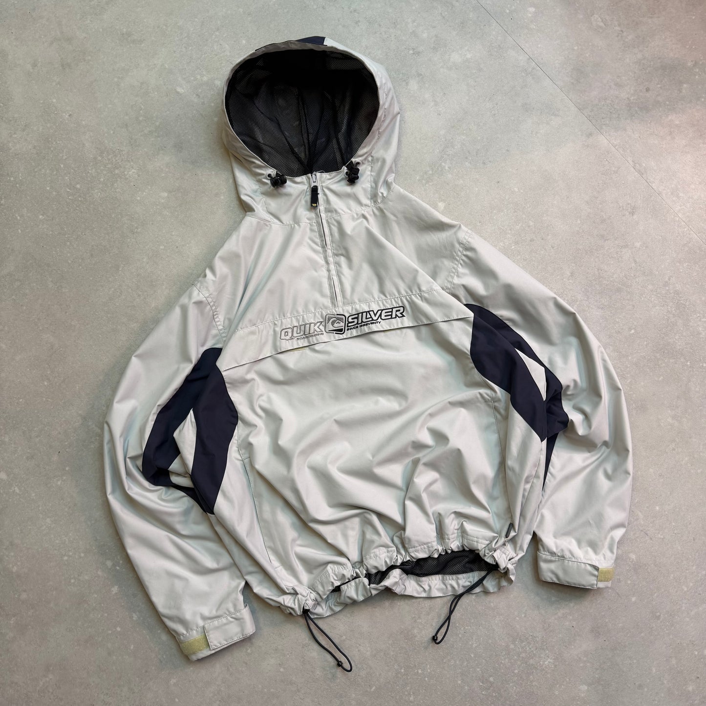 00's Quiksilver Windbreaker (M)