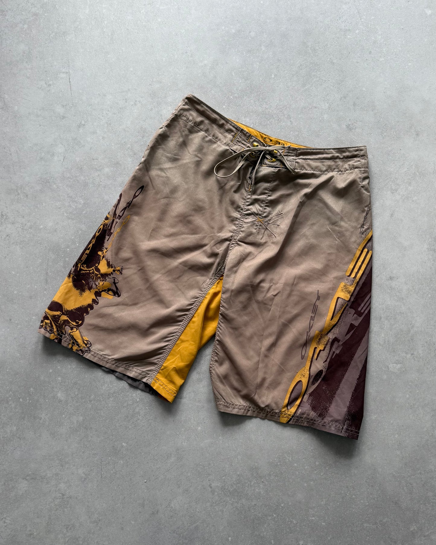 Vintage Oakley Boardshorts (33)