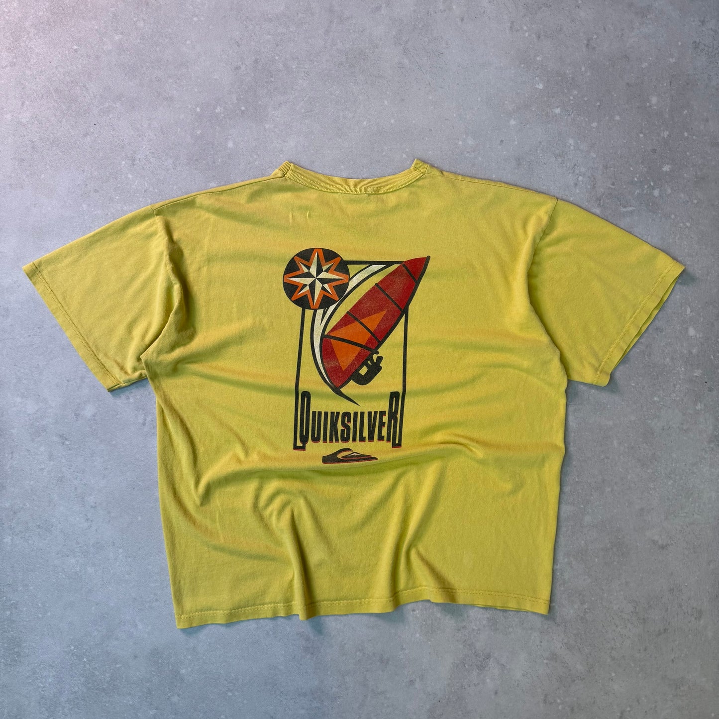 90’s Quiksilver T-shirt (M)