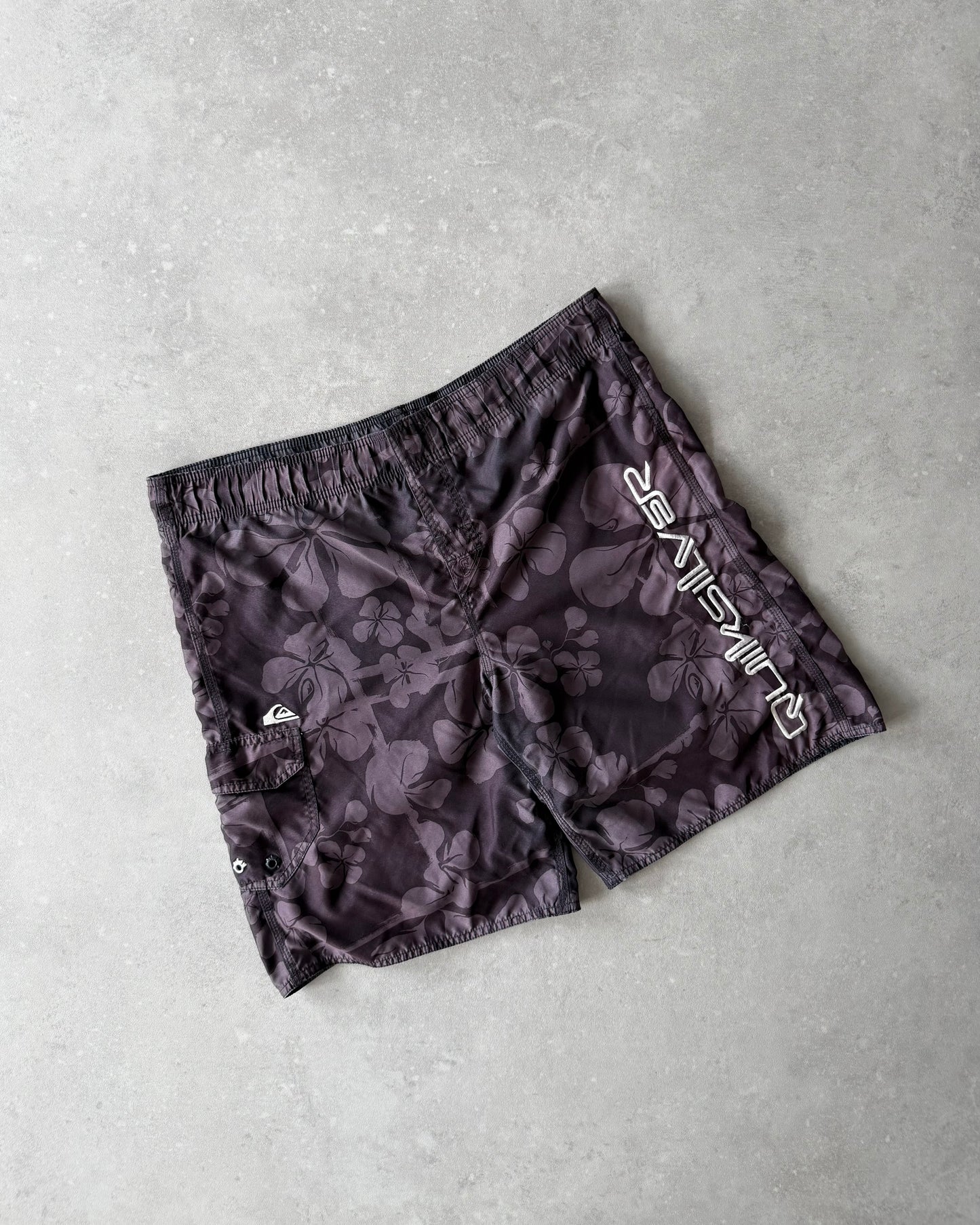 Vintage Quiksilver Boardshorts (38)