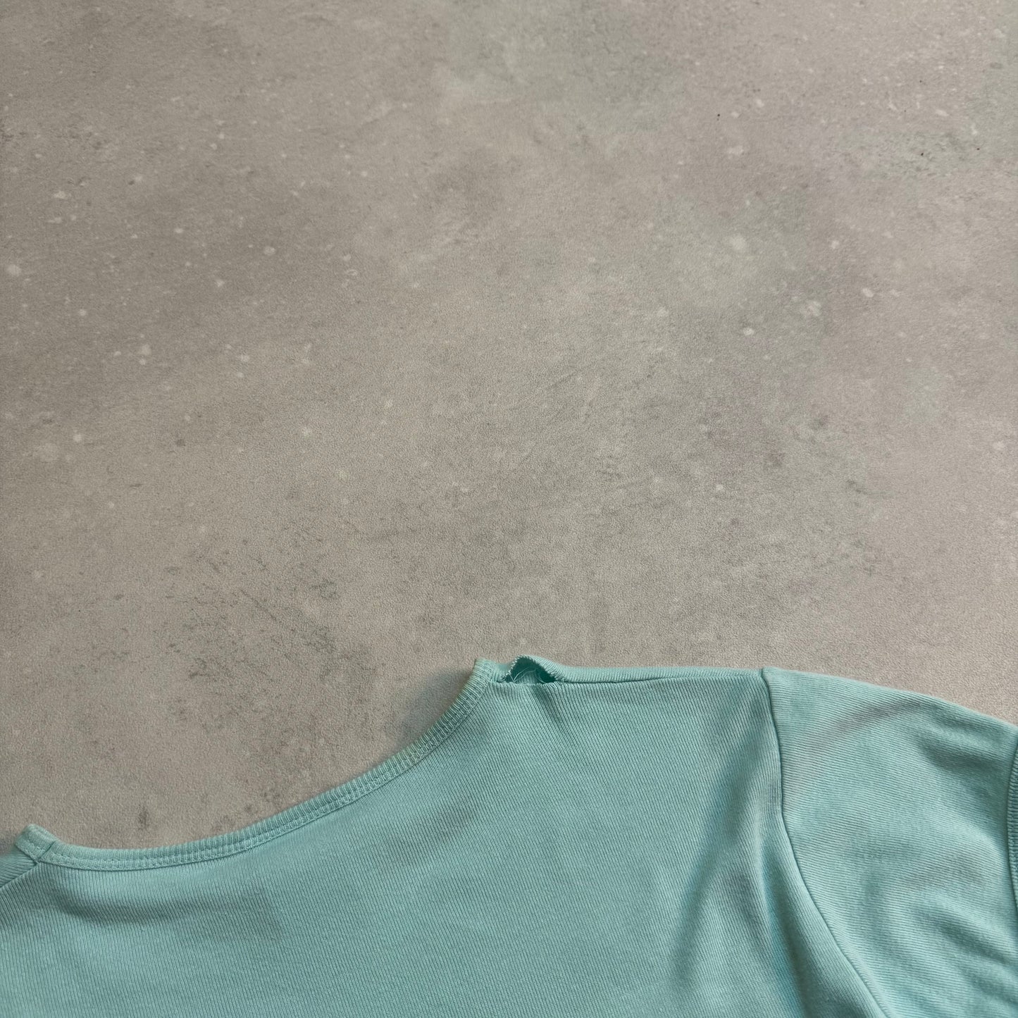 00’s Oakley Baby Tee (S)