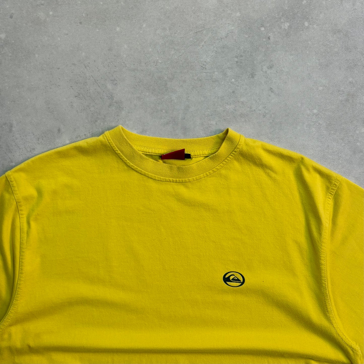 00’s Quiksilver T-shirt (XL)