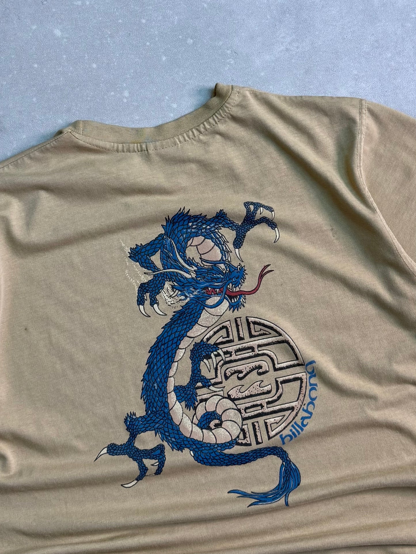 00’s Billabong Dragon T-shirt (S)
