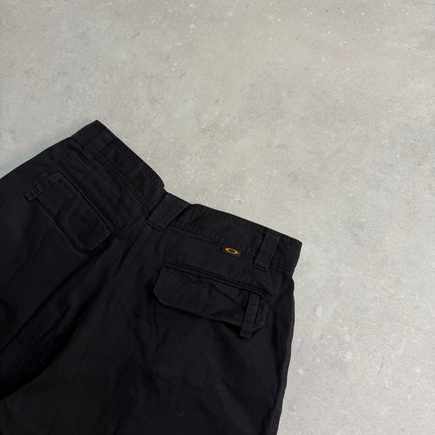 Oakley Software Cargo Shorts (30)