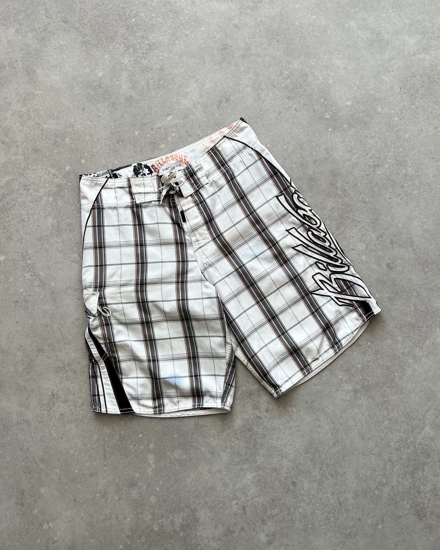 Vintage Billabong Mark Occhilupo Boardshorts (30)