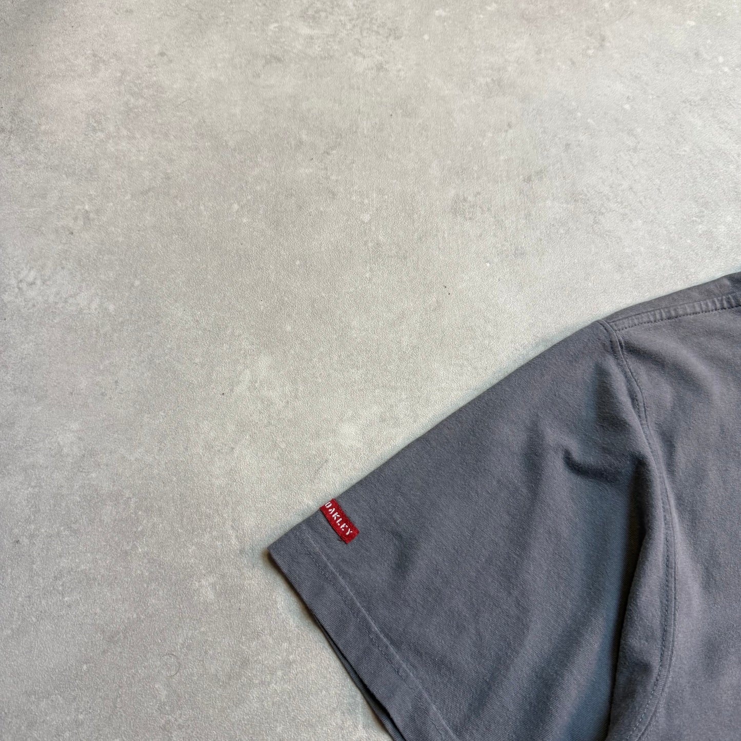 00’s Oakley Pneumatic Factory T-shirt