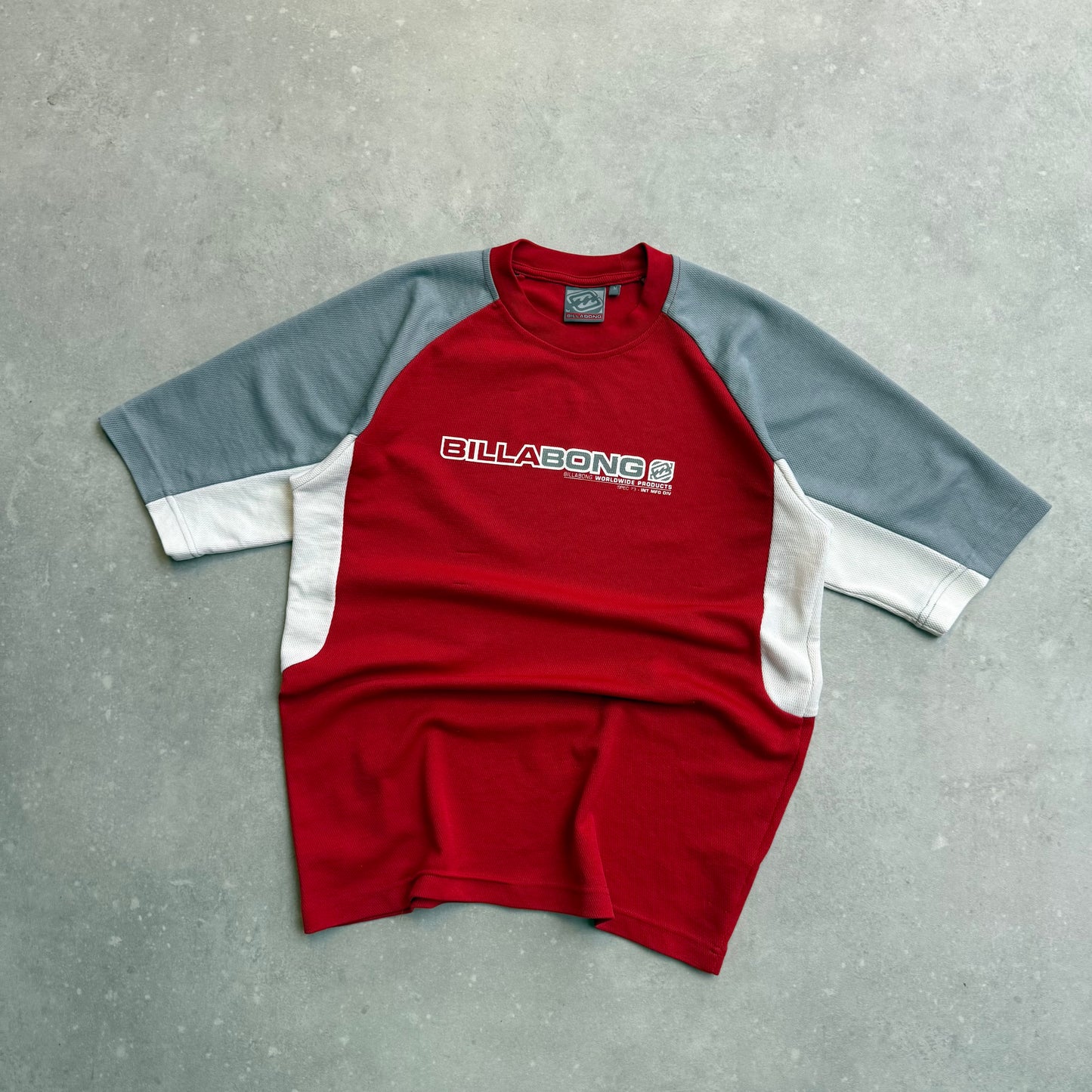 00’s Billabong T-shirt (L)