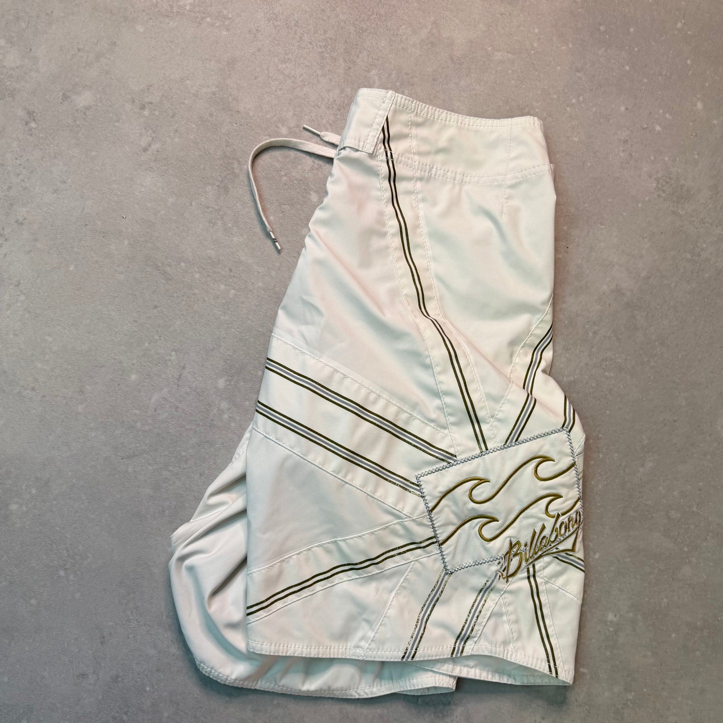00’s Billabong AI ‘Platinum X’ BoardShorts (32)