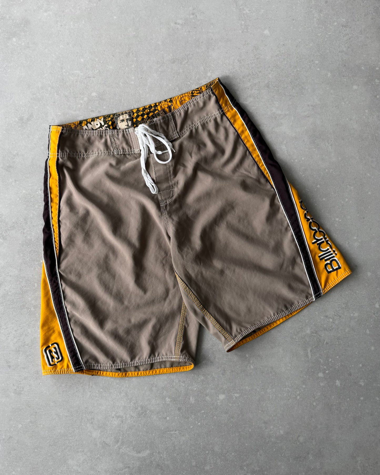 Vintage Billabong Andy Irons Kauai Boardshorts (28)