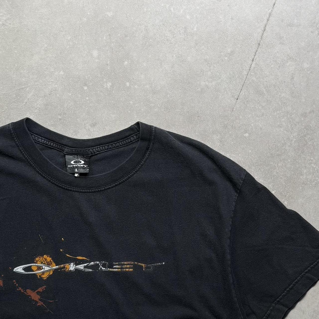 2000’s Oakley T-shirt