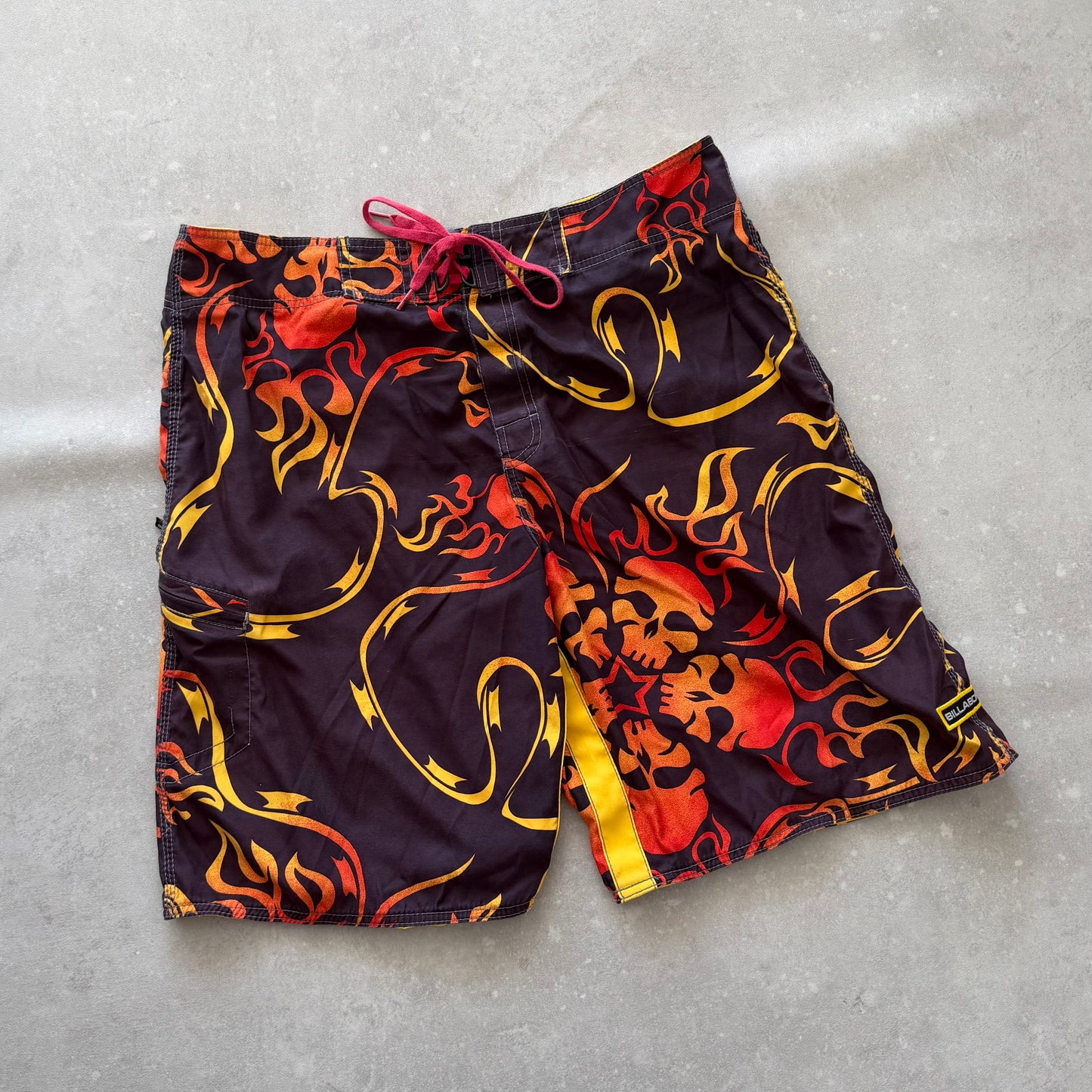00’s Billabong Skull Boardshorts (36)