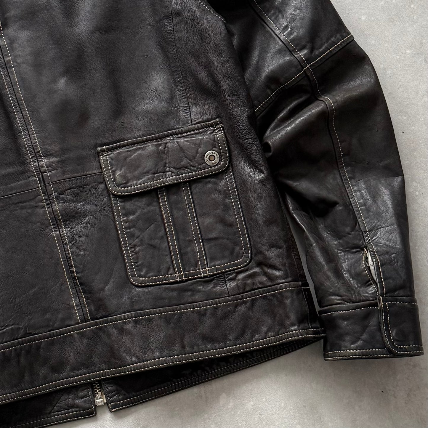 00's Quiksilver Leather Jacket (M)