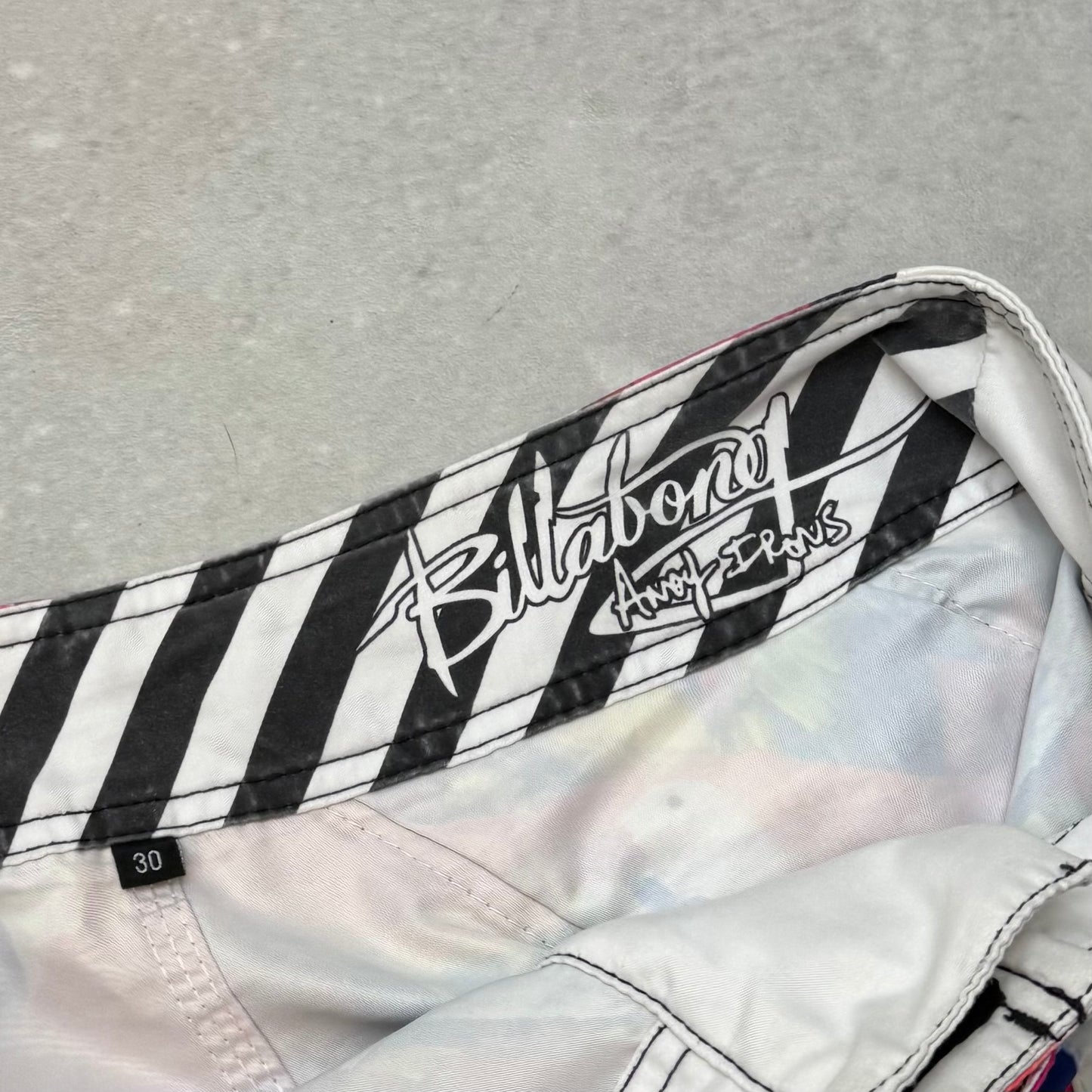 Billabong AI ‘Rising Suns’ Board Shorts (30)