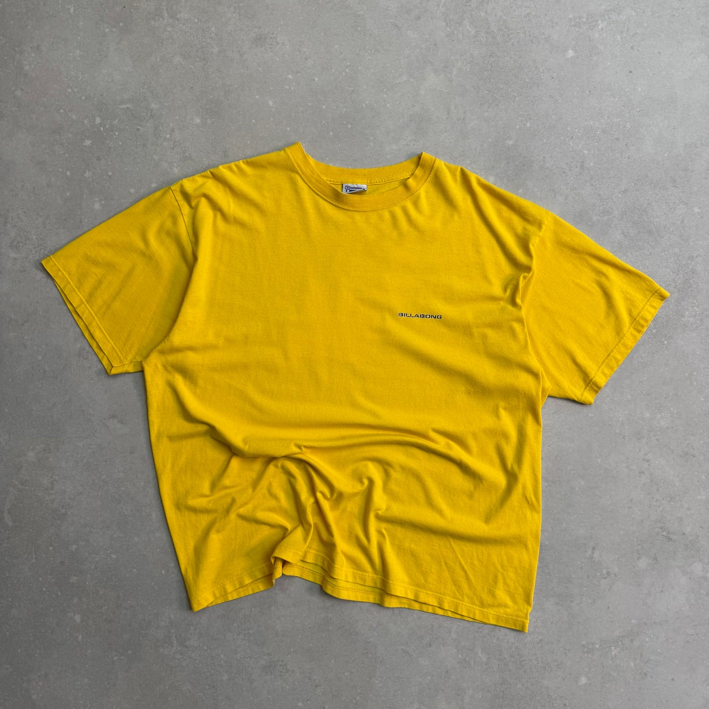00’s Billabong IRL T-shirt (XL)