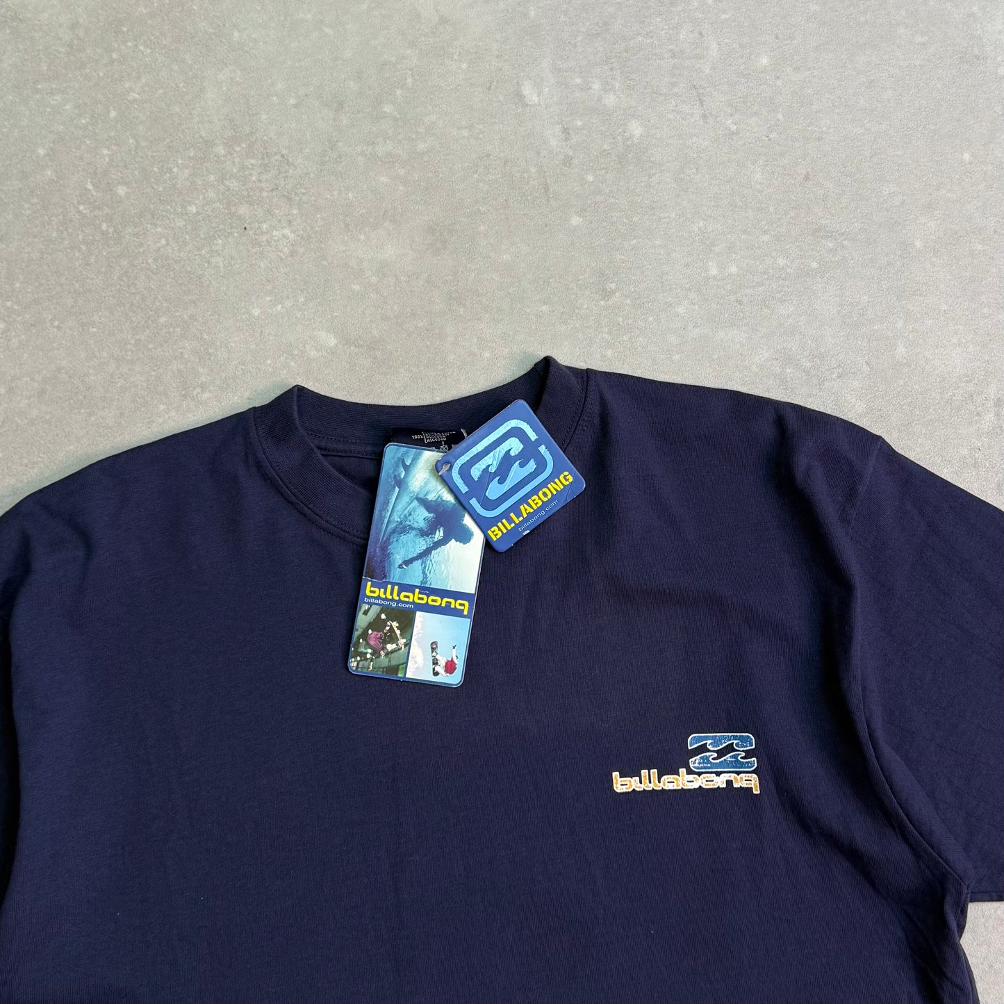 BNWT 00's Billabong IRL T-Shirt (S)