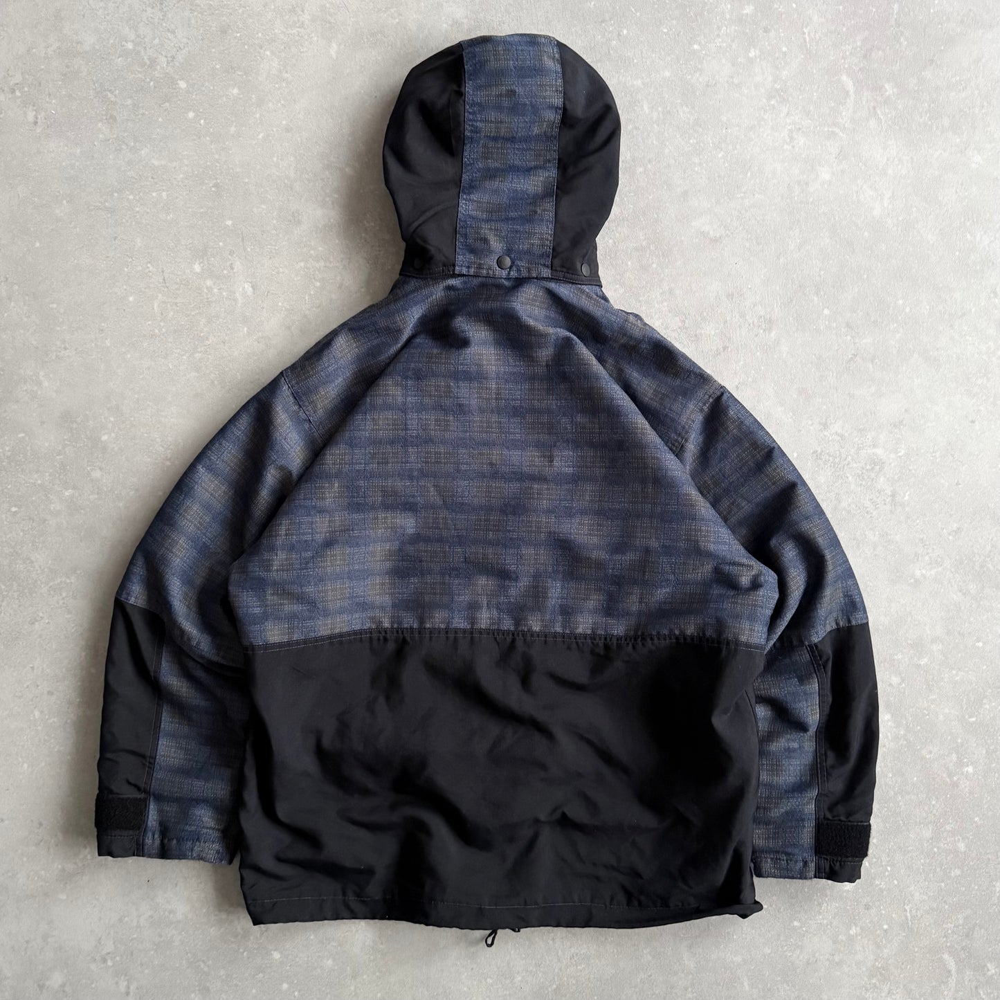 90's Quiksilver Snow Jacket (XL)