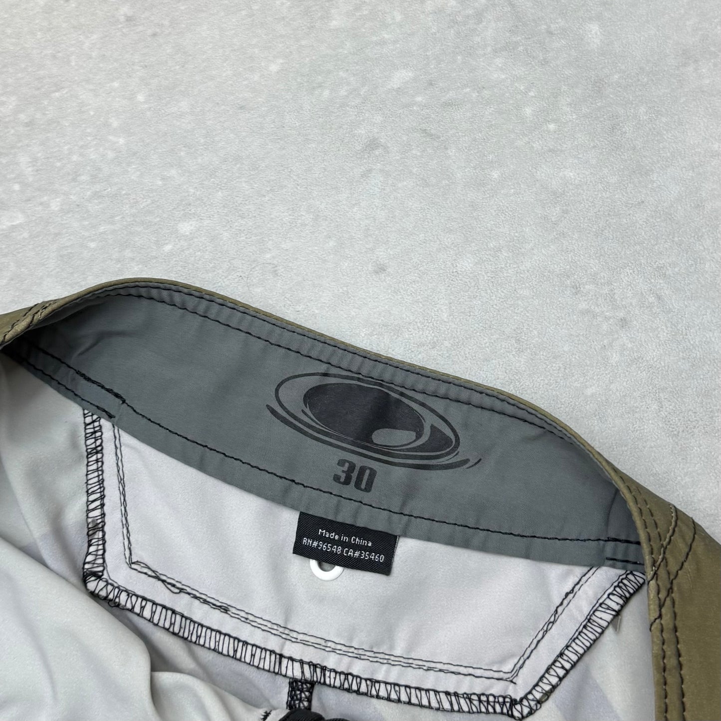 00’s Oakley BoardShorts (33)
