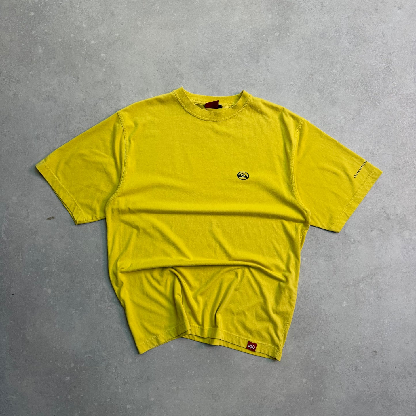 00’s Quiksilver T-shirt (XL)