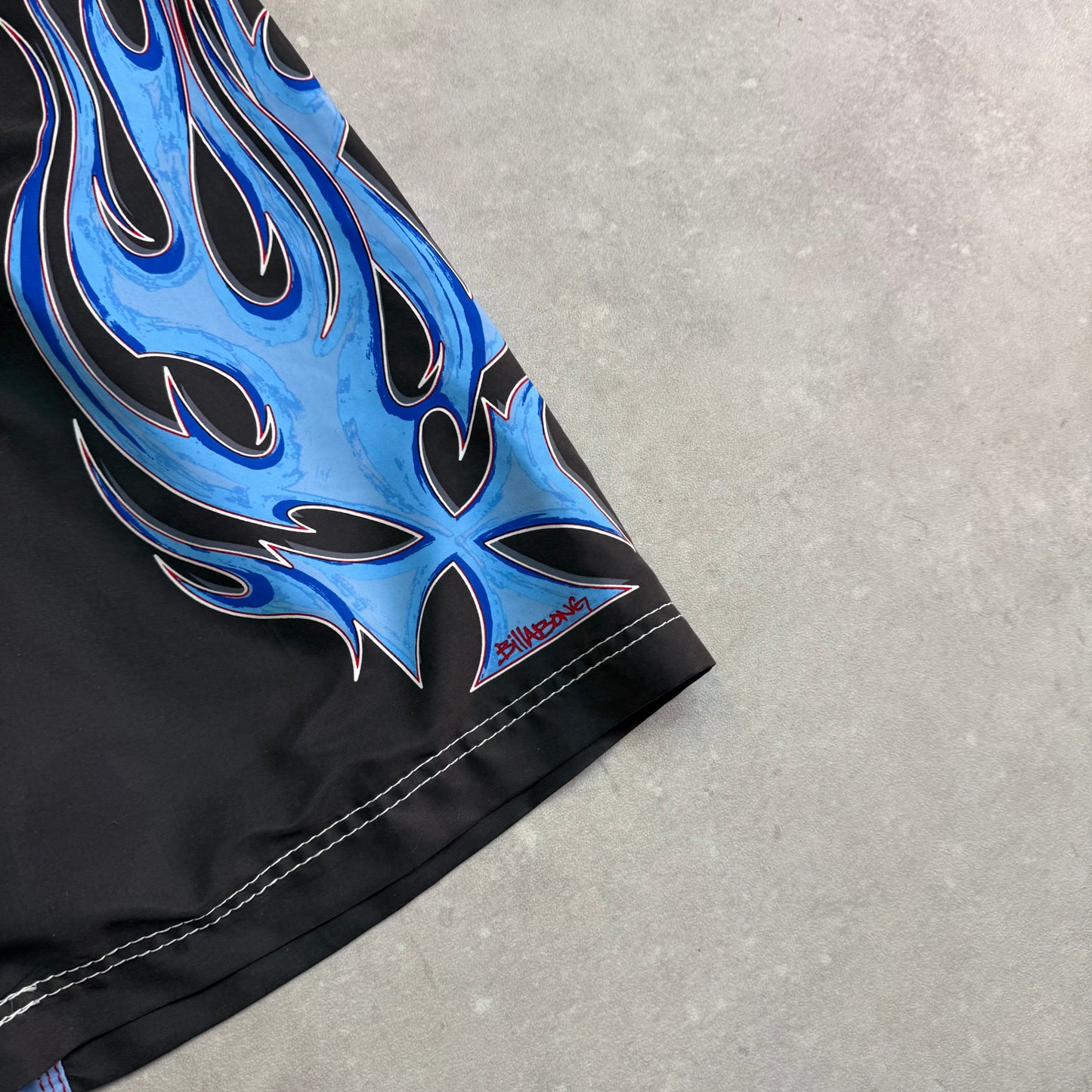 00’s Billabong Flame Boardshorts (36)