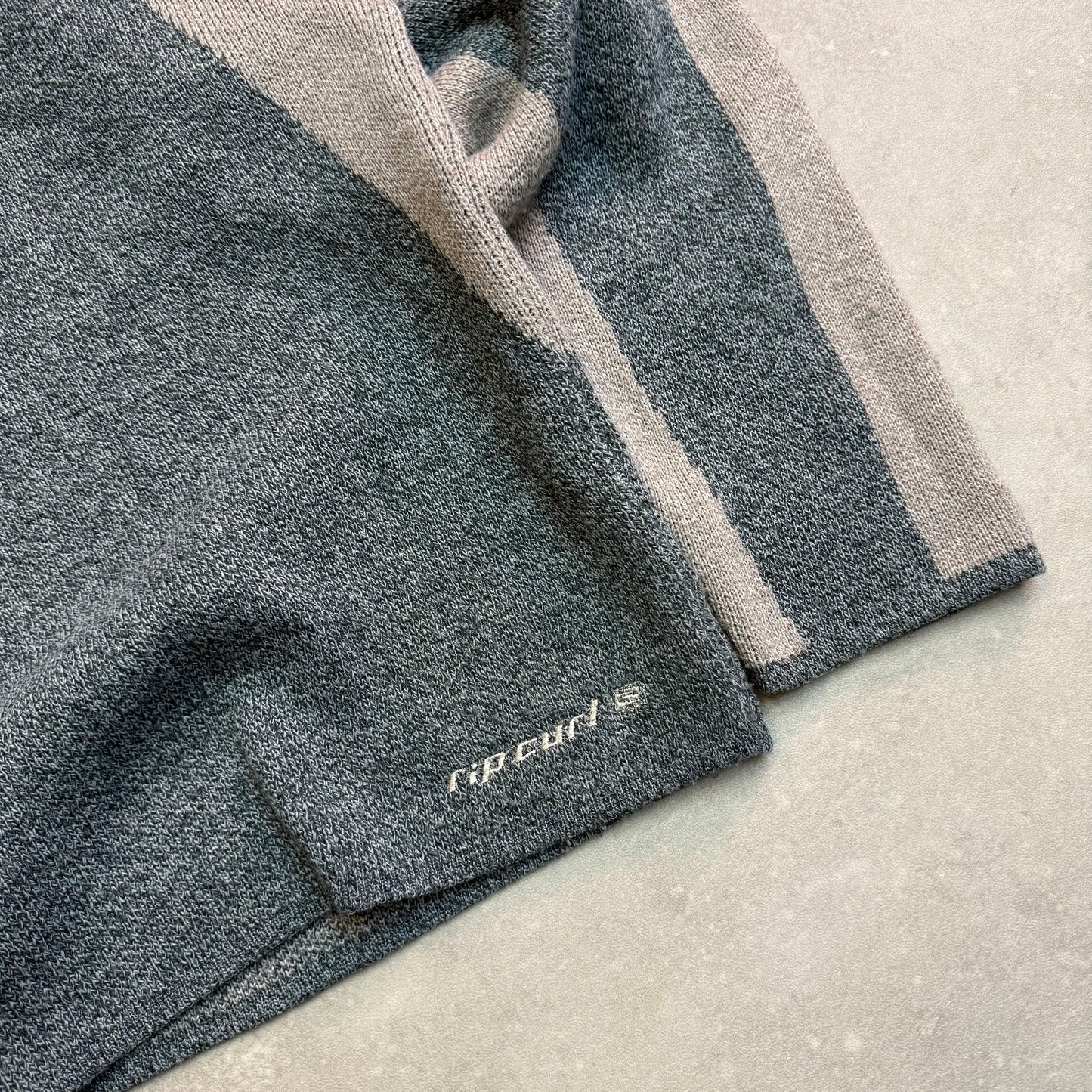 90’s Rip Curl Knit Jumper (XL)