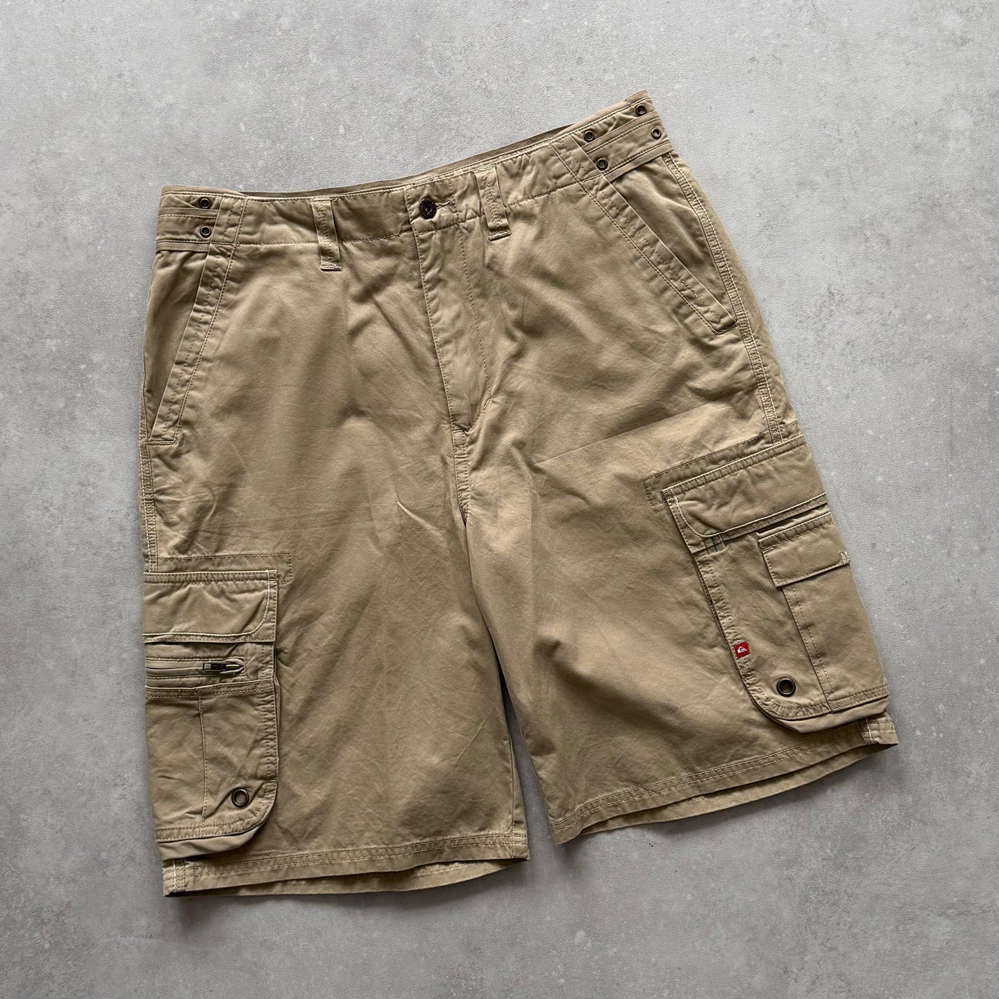 Vintage Quiksilver Cargo Shorts (34)