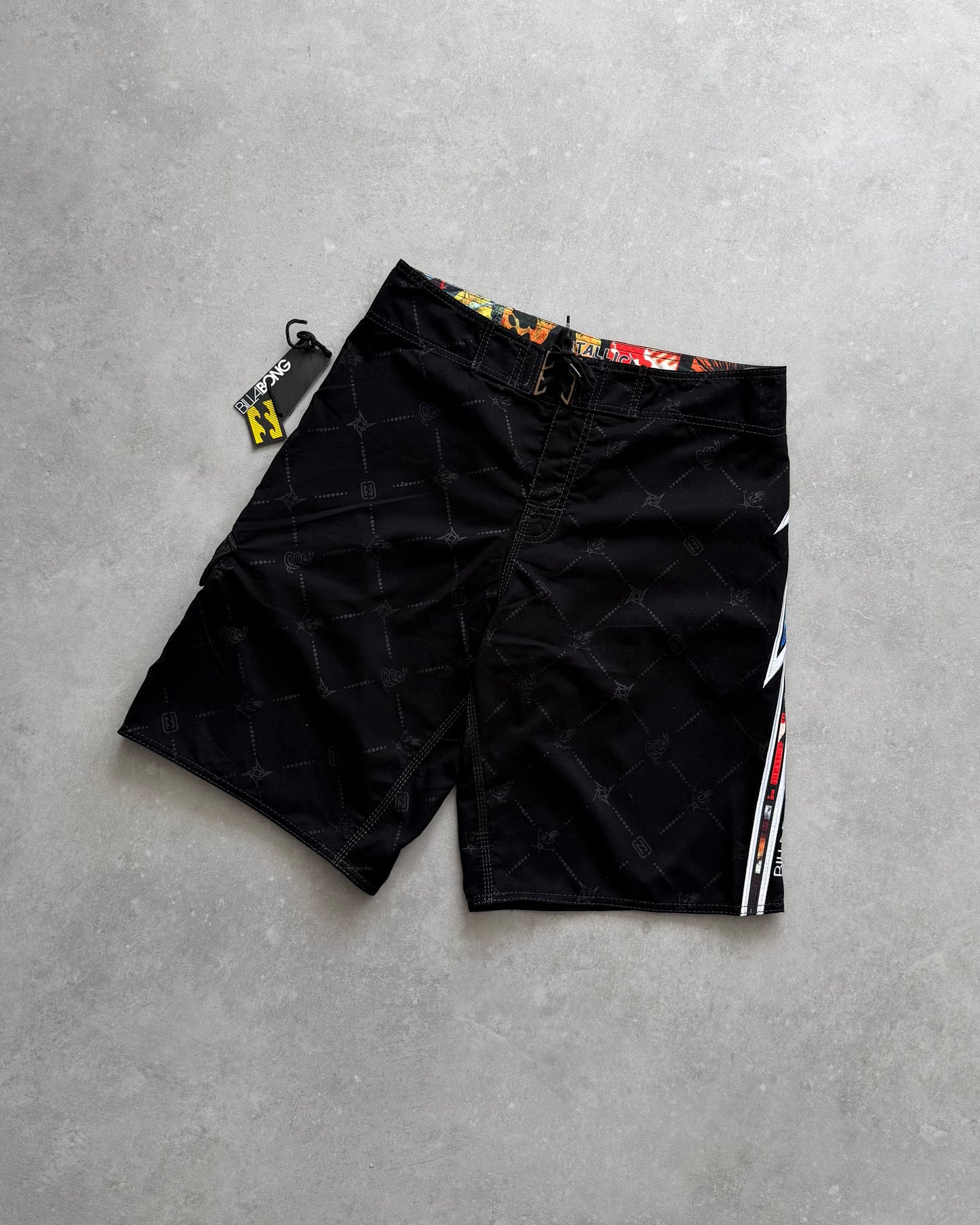 Vintage Billabong Metallica Boardshorts BNWT (34)