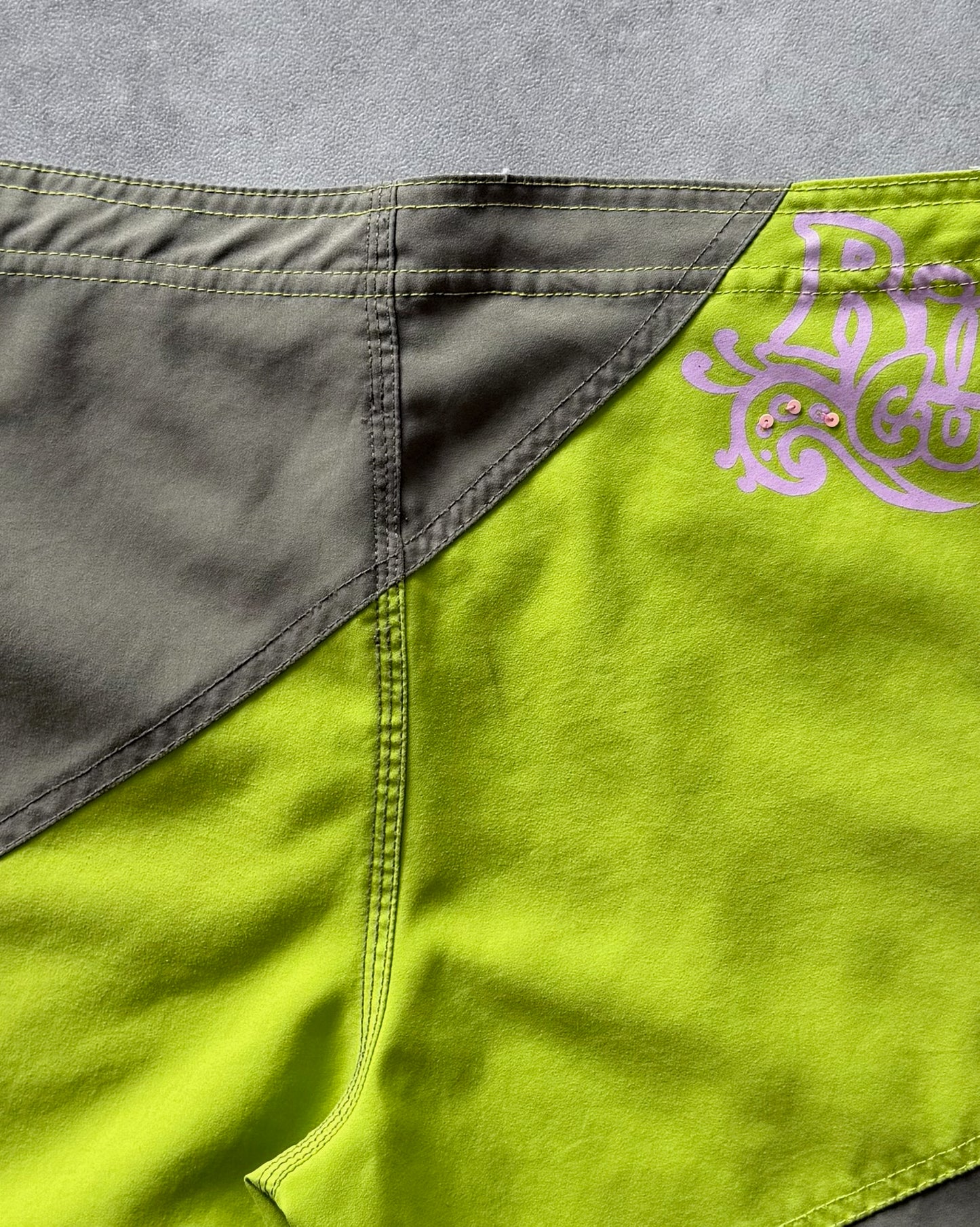 Vintage Ripcurl Women’s Boardshorts (35)