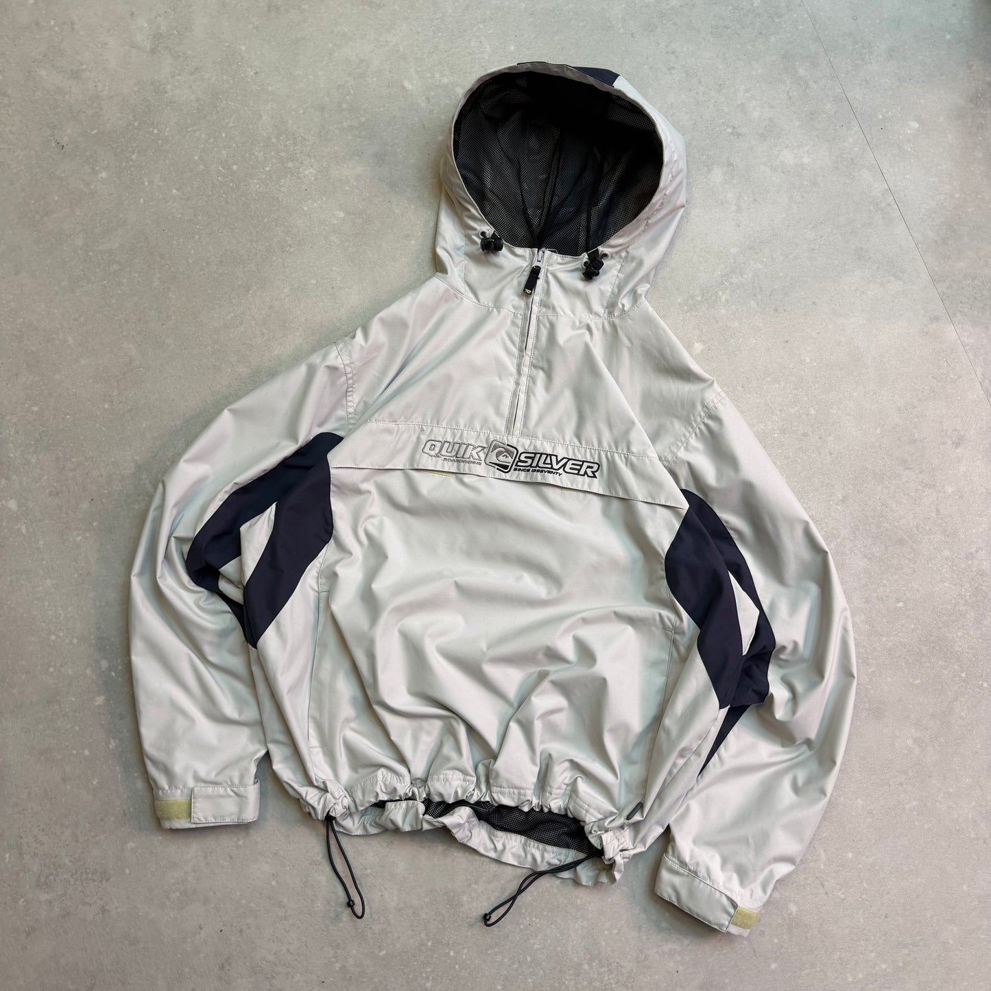 00's Quiksilver Windbreaker (M)