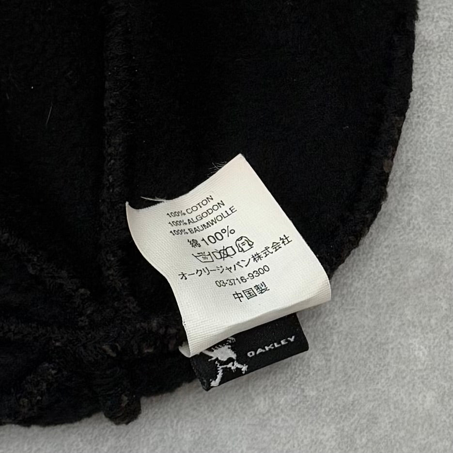 00’s Oakley Beanie