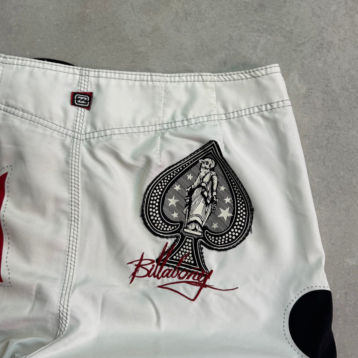 00's Billabong ''Taj Burrow'' Boardshorts (32)