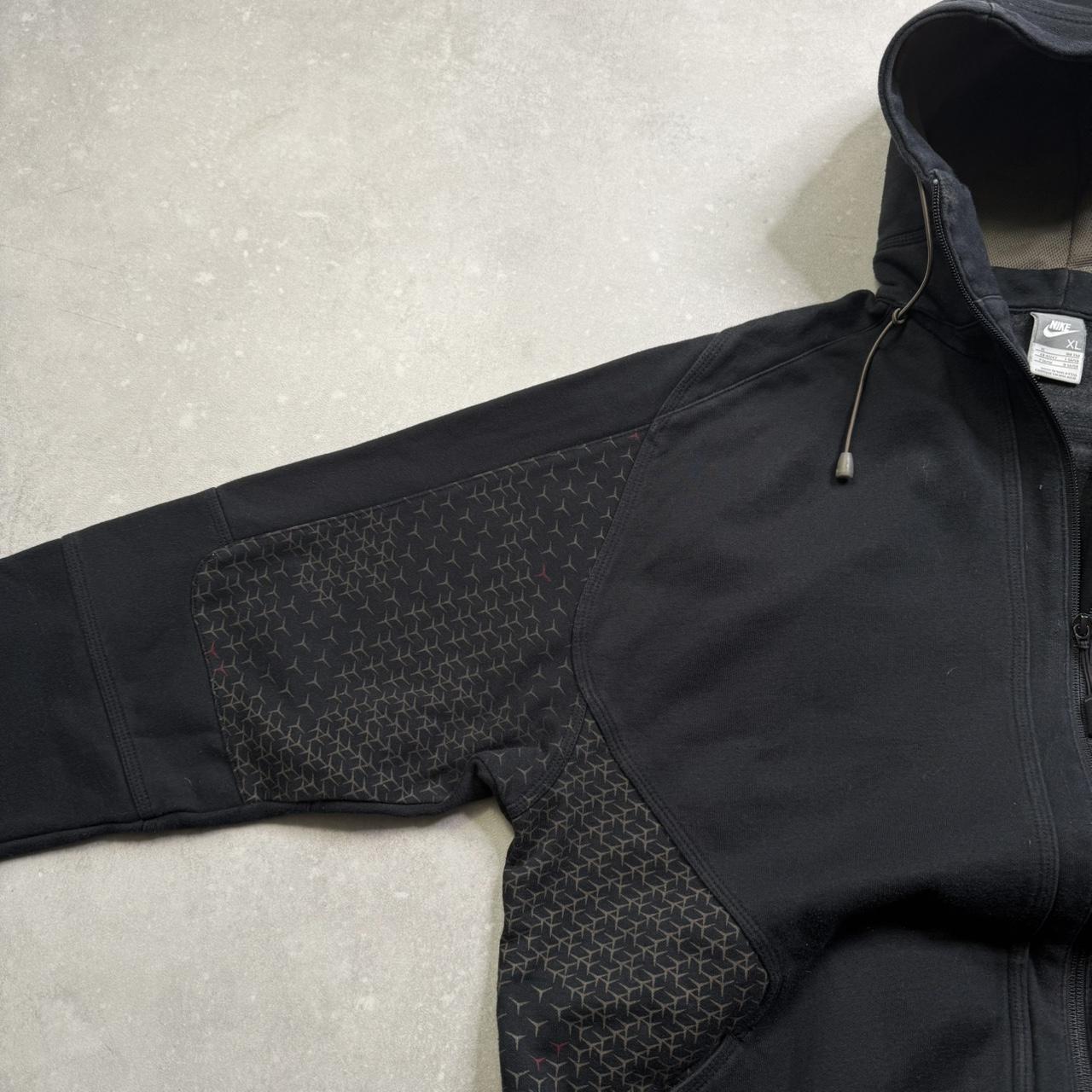 2000’s Nike Air Hoodie (L)