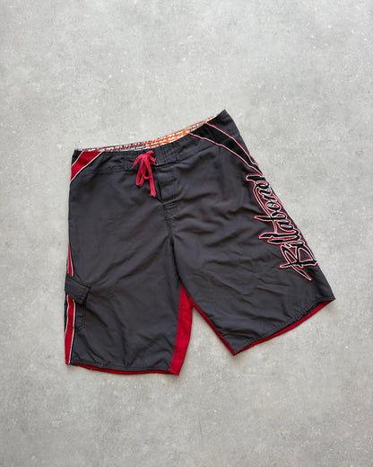 Vintage Billabong Mark Occhilupo Boardshorts (36)