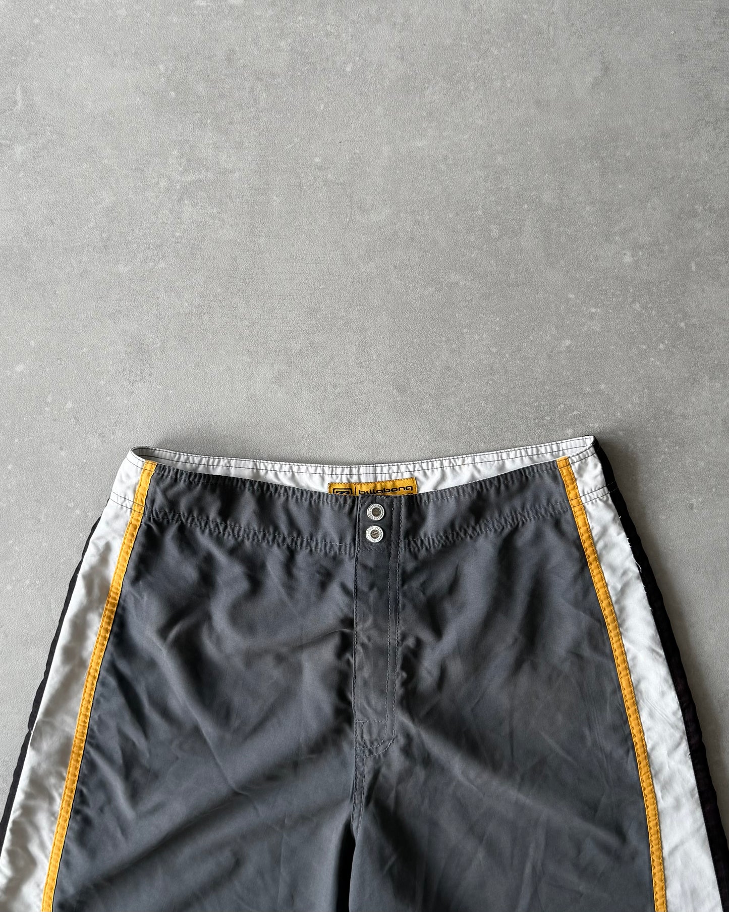 Vintage Billabong Boardshorts (32)