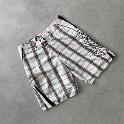 00's Billabong Mark Occhilupo Boardshorts (32)