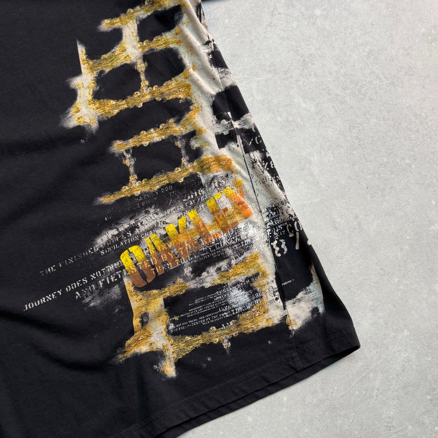 00’s Oakley T-shirt