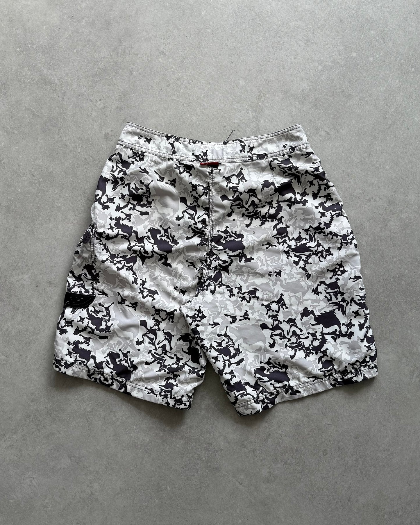 Vintage Oakley Boardshorts (32)