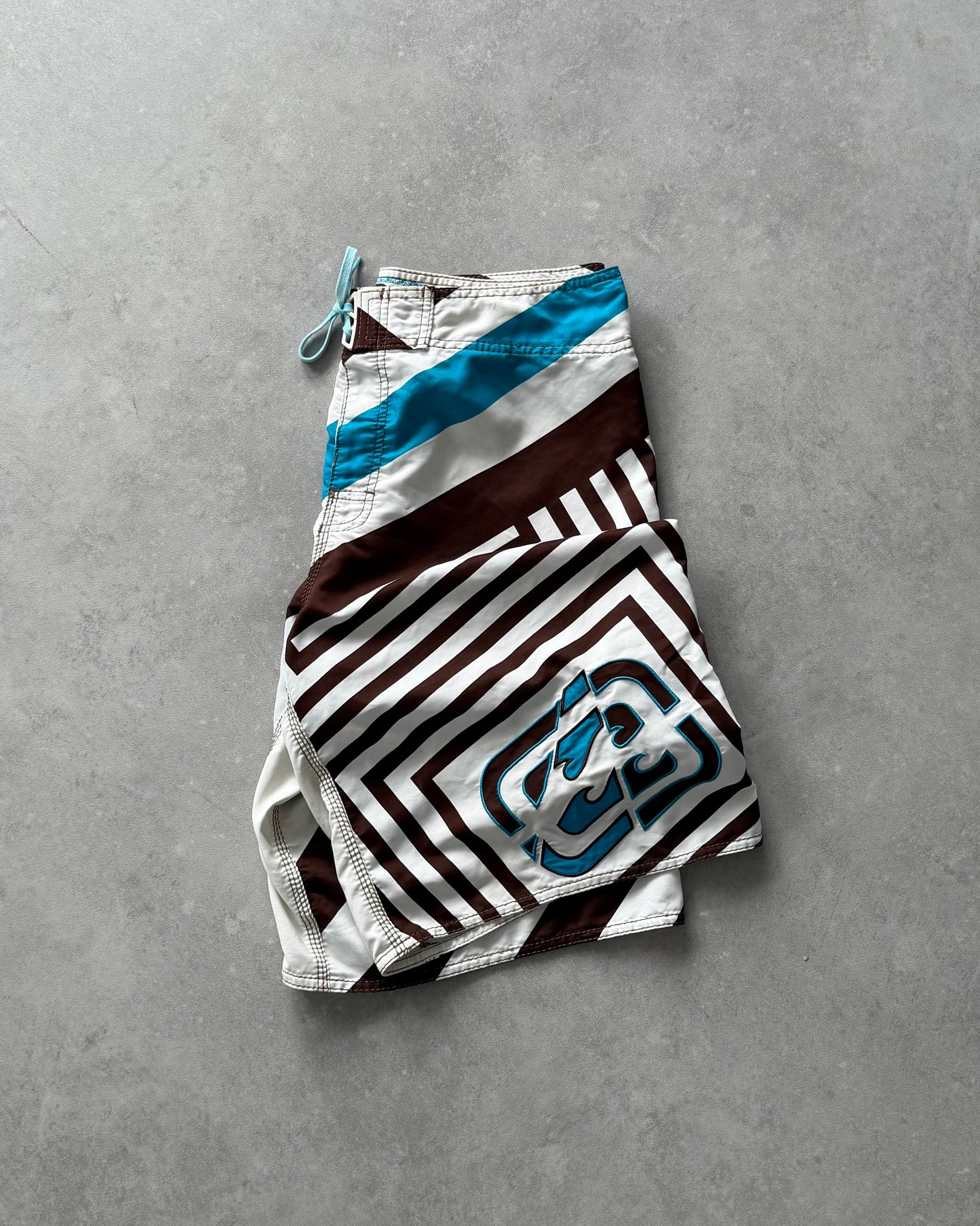 Vintage Billabong Taj Burrow Boardshorts (32)