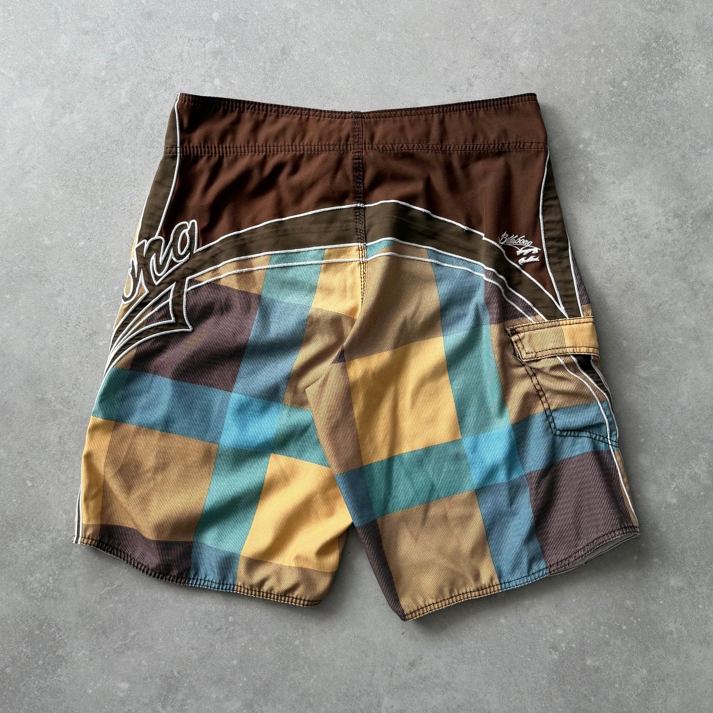 Vintage Billabong Mark Occhilupo Boardshorts (34)