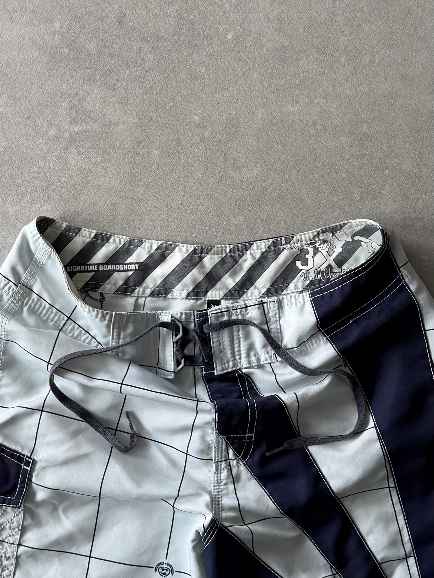 Vintage Billabong Andy Irons 3x WC Boardshorts (30)