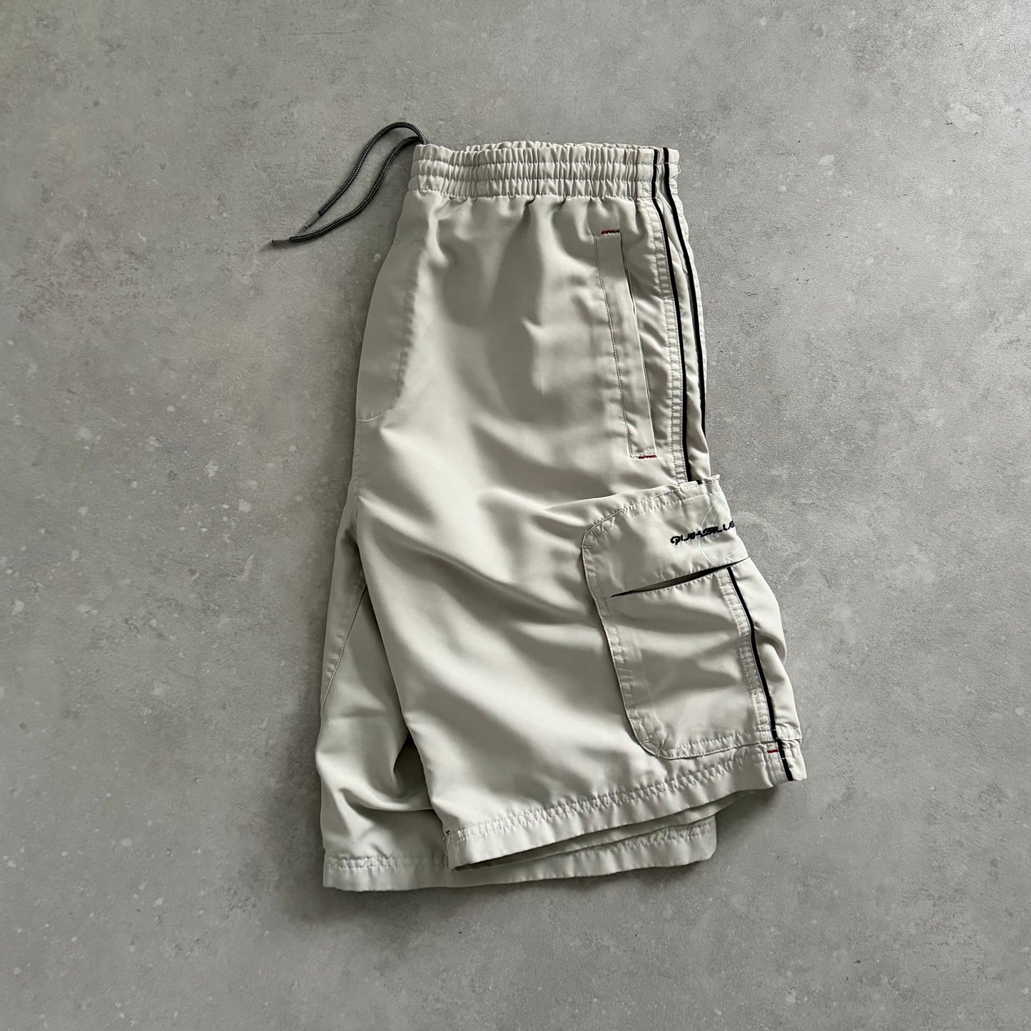 00’s Quiksilver Cargo Shorts (34)