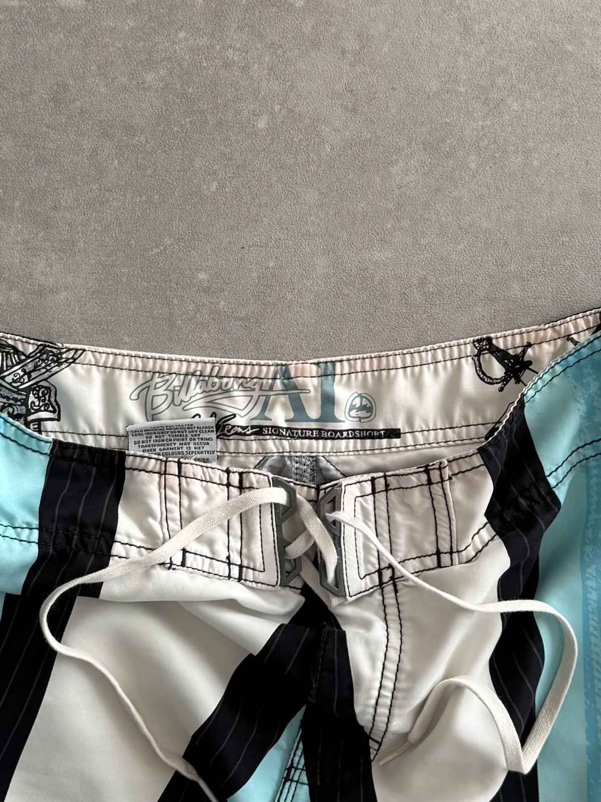 Vintage Billabong Andy Irons Samurai Boardshorts (32)