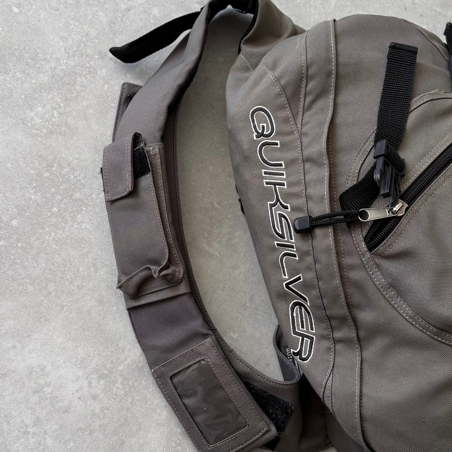 Vintage Quiksilver Crossbody Bag