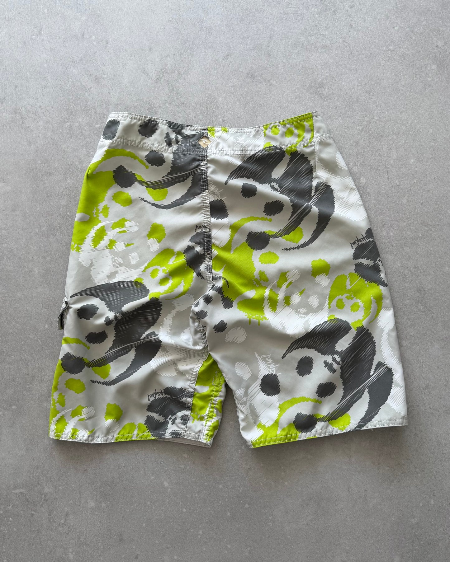 Vintage Ripcurl x WWF Boardshorts (28)