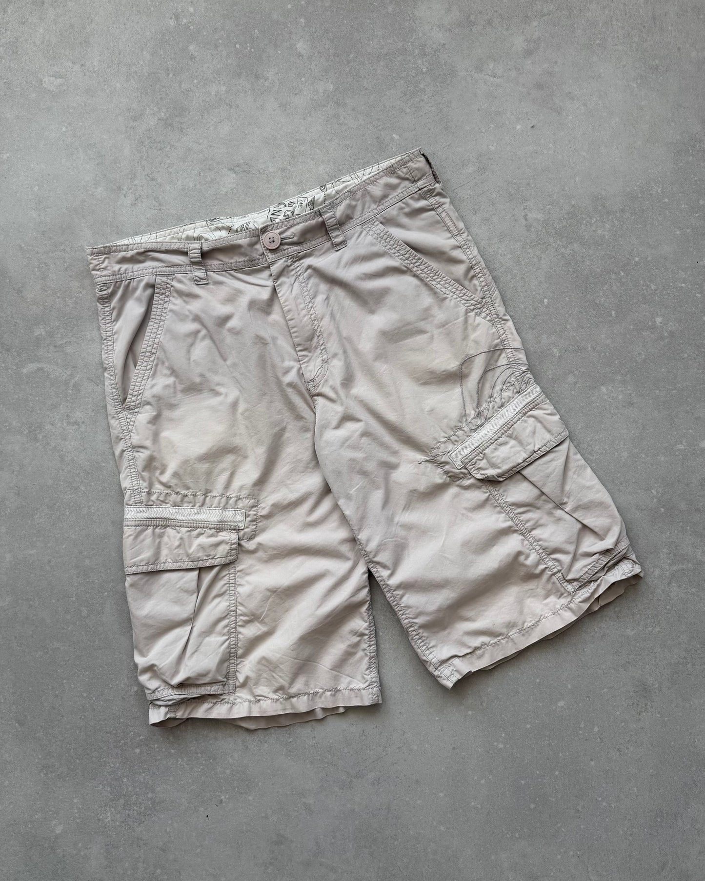 Vintage Quiksilver Cargo Shorts (34)