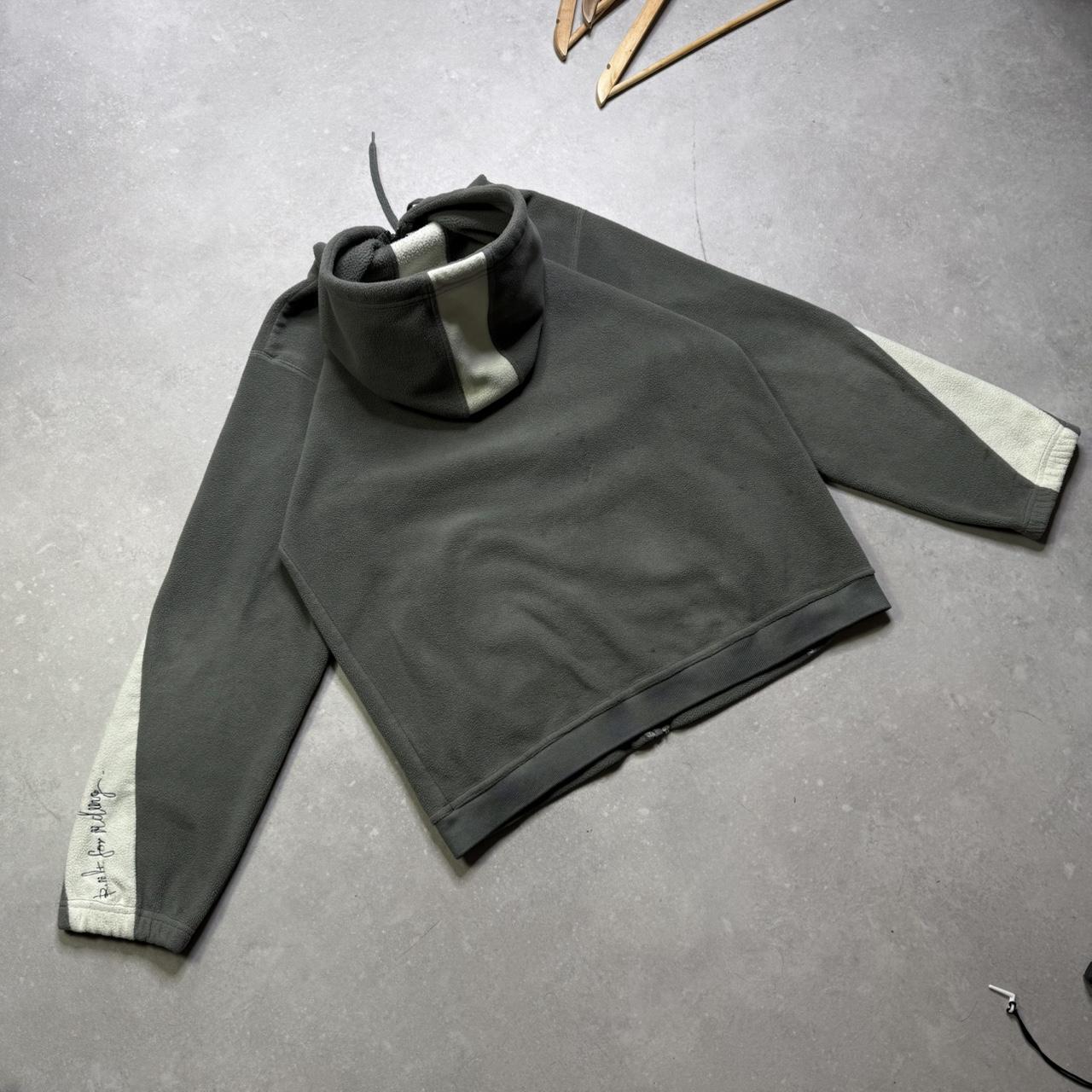 2000’s RIP Curl Fleece Hoodie