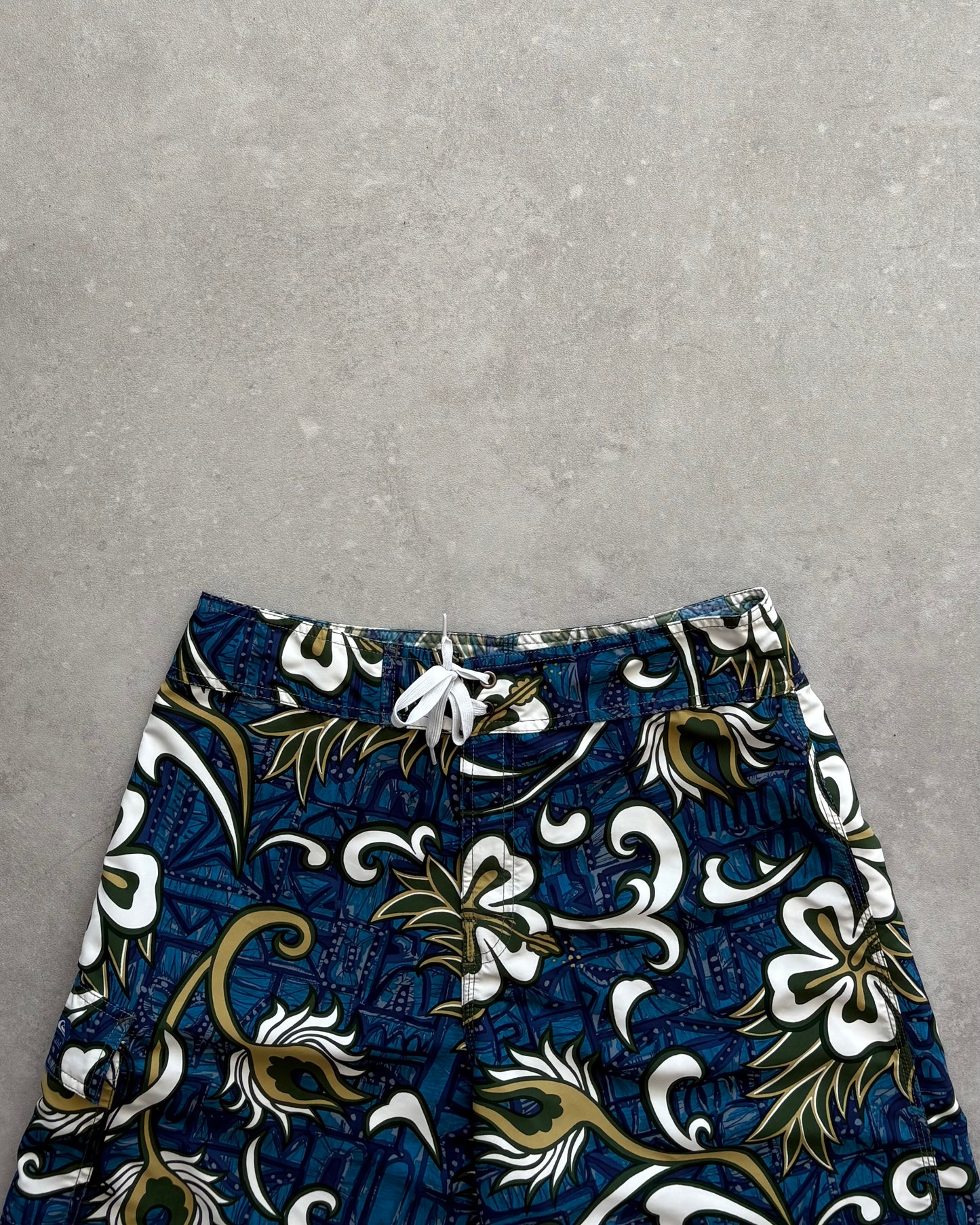 Vintage Quiksilver Boardshorts (32)
