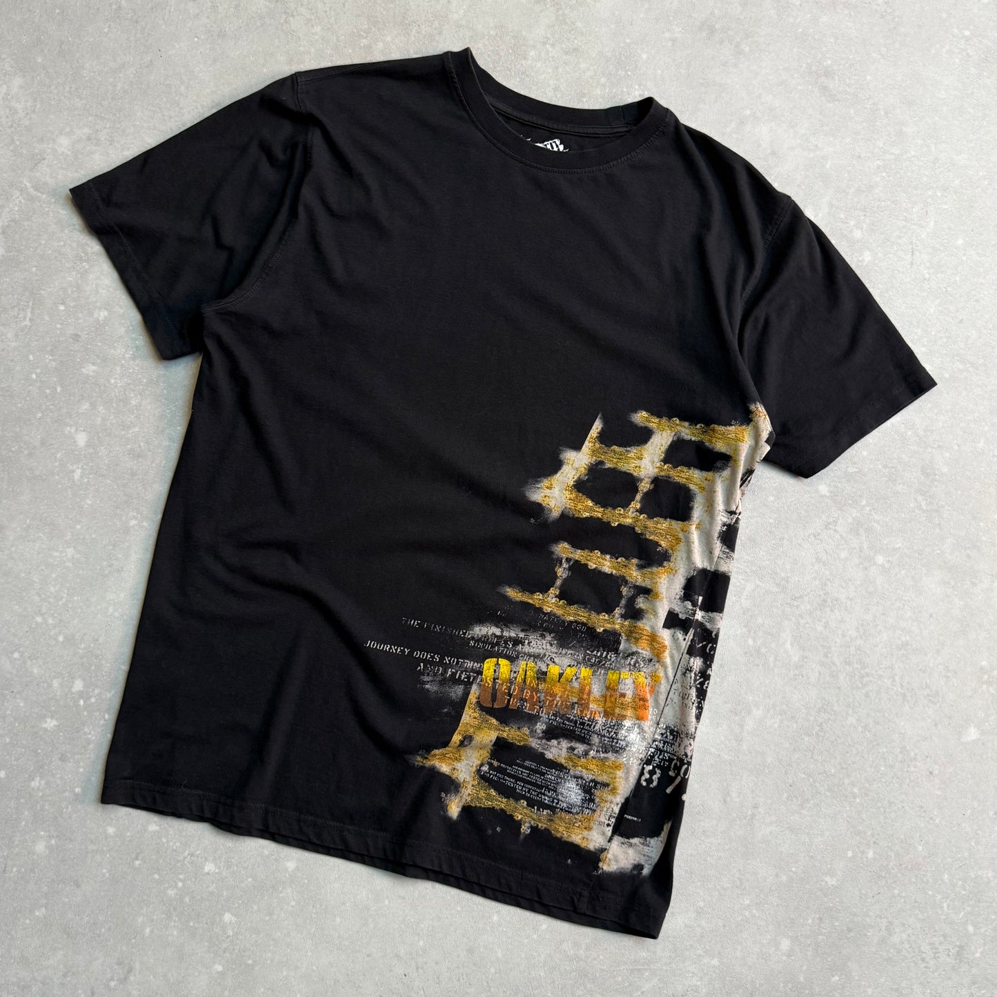 00’s Oakley T-shirt