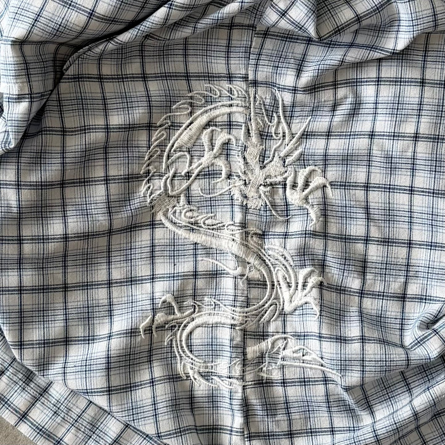 00’s Quiksilver Dragon Shirt (M)