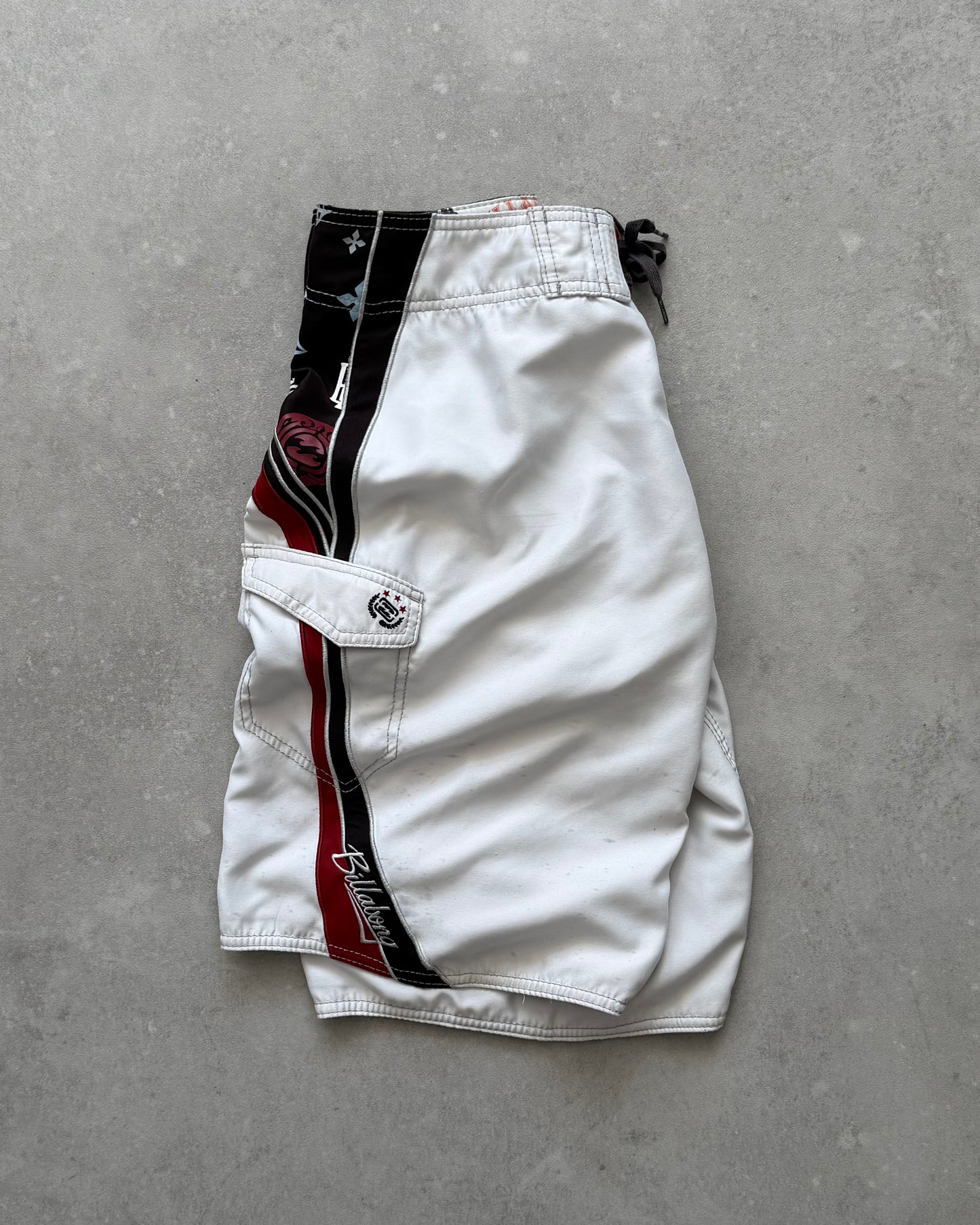 Vintage Billabong Mark Occhilupo Boardshorts (27)